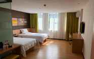 Kamar Tidur 2 IU Hotels·Hezhou City Government Plaza