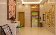 Lobi 5 GreenTree Inn Bengbu Railway Station Express Hotel