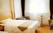 Bilik Tidur 2 GreenTree Inn Bengbu Railway Station Express Hotel