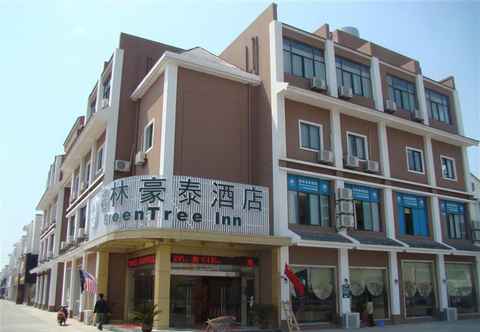 Bangunan GreenTree Inn Suzhou Kunshan Hill Qiandeng Hotel