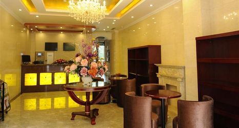 Lobby 2 Greentree Inn Chengdu North Railway Station Beiche