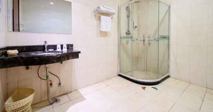 Bilik Mandi dalam Bilik GreenTree Inn Zhengzhou Chengnan Road Bojue Hotel