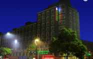 Bangunan 5 GreenTree Inn East Tianyi Plaza Baizhuang Rd