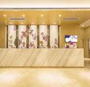 Lobi 2 Lavande Hotels Guangzhou Zhihui City