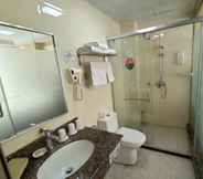 In-room Bathroom 6 7 Days Premiuma Xingtai Railway Station Tianyi Str