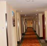 Lobby 5 GreenTree Inn Shanghai Luojing Express Hotel