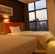 Kamar Tidur 3 7Days Premium Chengdu Railway East Station Branch