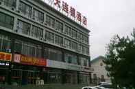 Bangunan 7 Days Inn Zhangjiakou South Station Jian Gong Col