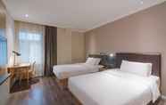 Bedroom 3 Hanting Premium Hotel Shanghai Hongqiao Zhongshan