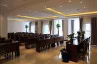 Functional Hall Greentree Inn Jiangsu Wuxi Hudai Fuan Commercial P