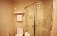 In-room Bathroom 7 Greentree Inn Huaian Xiangyu Avenue International