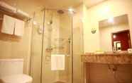 In-room Bathroom 5 Greentree Inn Huaian Xiangyu Avenue International