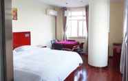 Bedroom 4 Greentree Inn Gaobeidian Jingguang South Street Ra
