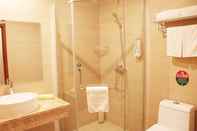 In-room Bathroom Greentree Alliance Yichang East Yichang Station Ho