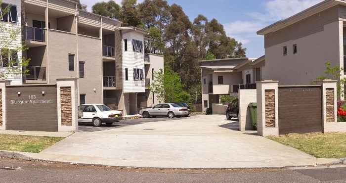 Exterior Bluegum Executive Apartments