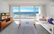 Lain-lain 6 Cashelmara Beachfront Apartments