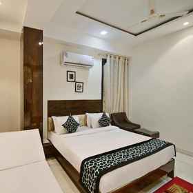 Jmc Hotel S Grande 1, Hotel Emerald Garden