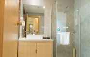 In-room Bathroom 5 Greentree Inn Taicang City Liuhe Town Tinghai Road