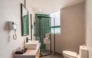 In-room Bathroom 3 Greentree Inn Wuxi Quanshan Center