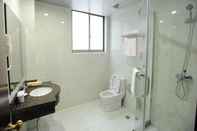 In-room Bathroom Greentree Inn Zhenjiang Yangzhong North Gangdong R