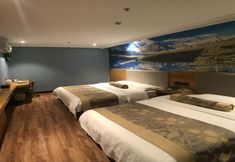 Bedroom 2 GreenTree Inn (Jiangyin Zhouzhuang,Century Avenue)