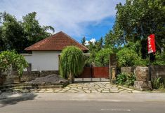 Others 2 Men Bebas Residence