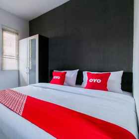 Louise Place 1, 酒店 西爪哇