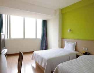 Kamar Tidur 2 7 Days Inn Yuncheng Zhongyin Branch