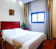 Bedroom 2 Greentree Inn Changshu Fangta Park Pedestrian Stre