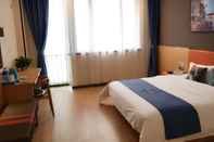 Bedroom Pai Hotel Zhuhai City Polytechnic Aviation City Se