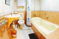 In-room Bathroom Panorama Hotel Tanjung Pinang