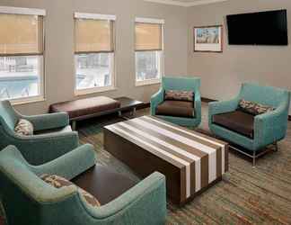 Lobi 2 Residence Inn Louisville East