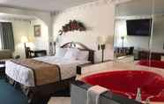 Bedroom 3 Budgetel Inn Suites Pine Mountain