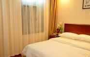 Kamar Tidur 2 Greentree Inn Shandong Qingdao Jiaozhou Bus Termin