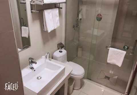 In-room Bathroom Greentree Inn Shandong Jining Chongzhou Train Stat