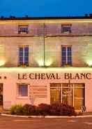 EXTERIOR_BUILDING Le Cheval Blanc