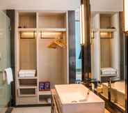 In-room Bathroom 6 Greentree Eastern Lianyungang Jiaruibao Plaza Hote