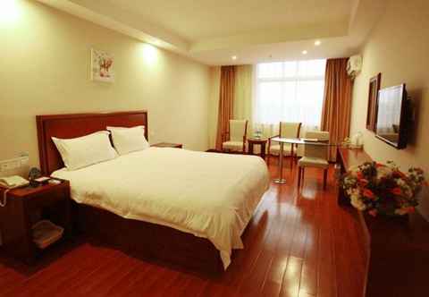 Bedroom Greentree Inn Suzhou Shengze Bus Station Business