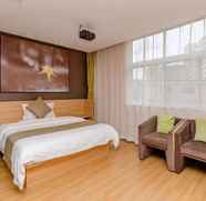 Bedroom 2 Iu Hotelsa Binzhou University