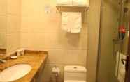 Toilet Kamar 5 Greentree Inn Linyi Yitang Town Shuangling Road Ex