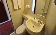 Toilet Kamar 6 Greentree Inn Zhengzhou Shangjie District Xuchang