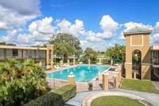 Others A P T Suites Lakeland