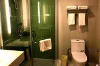 In-room Bathroom Greentree INN Dongtai Sancang Town