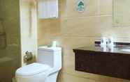 Toilet Kamar 3 Greentree Inn Jiangsu Wuxi Jiangyin Lingang New Ci