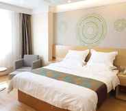 Bedroom 6 Greentree Inn Urumqi Airport Tianyi International