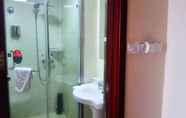 Toilet Kamar 7 Greentree Inn Shandong Zibo Railway Sta