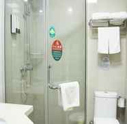 In-room Bathroom 5 Greentree Inn Wuhu Fangte North Changjiang Road Bu