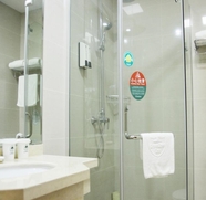 In-room Bathroom 3 Greentree Inn Wuhu Fangte North Changjiang Road Bu