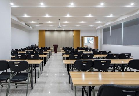Functional Hall Greentree Inn Jiangyin Renmin Dong Road Liangchen