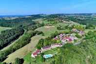 Nearby View and Attractions Logis Hotel Laborderie